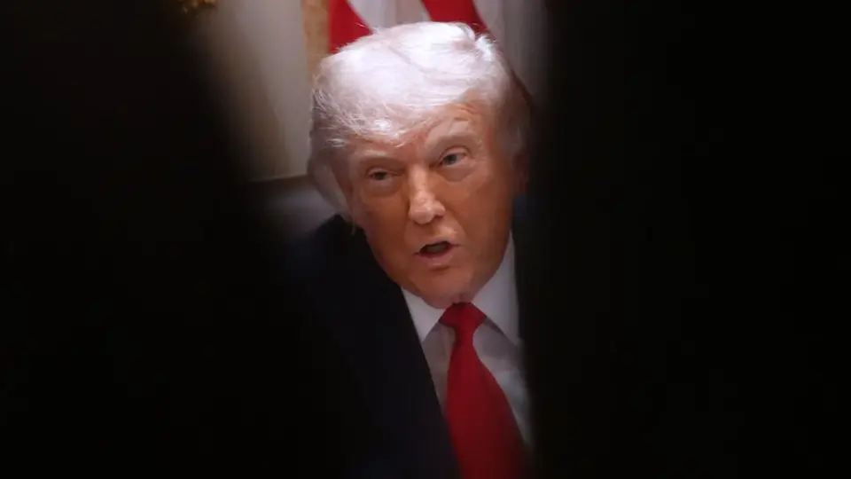 Trump Scraps Biden’s Pandemic Playbook as Ebola Looms