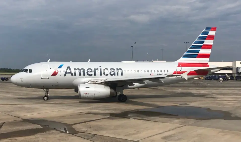 Atlanta Wake-Turbulence Clash: AA Pilot, ATC in Runway Dispute