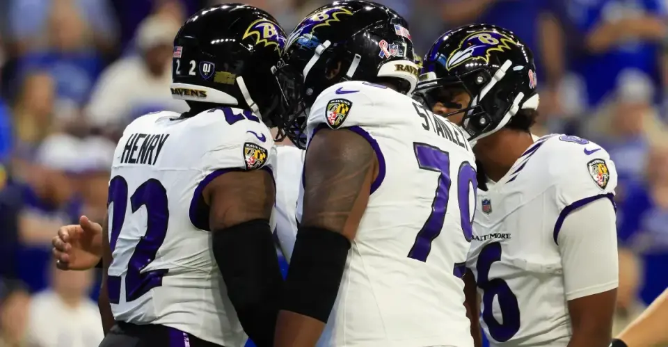 Ravens Open Season With Commanding Win Behind Jackson, Henry