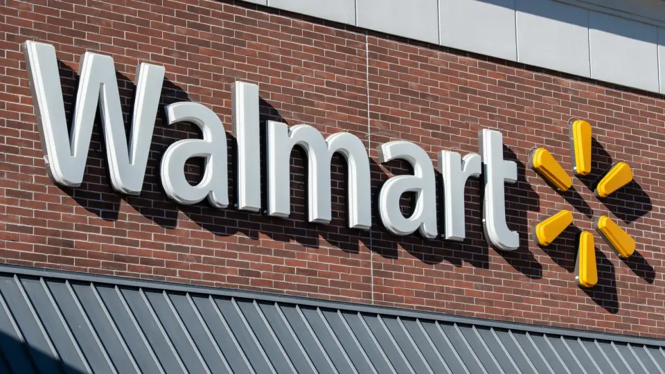 Walmart Expands Digital Shelf Label Tools Amid Pricing Controversy