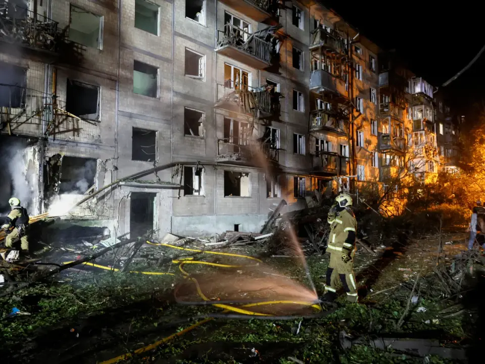 Kyiv hit by Russian missile strike leaves three dead and 15 injured