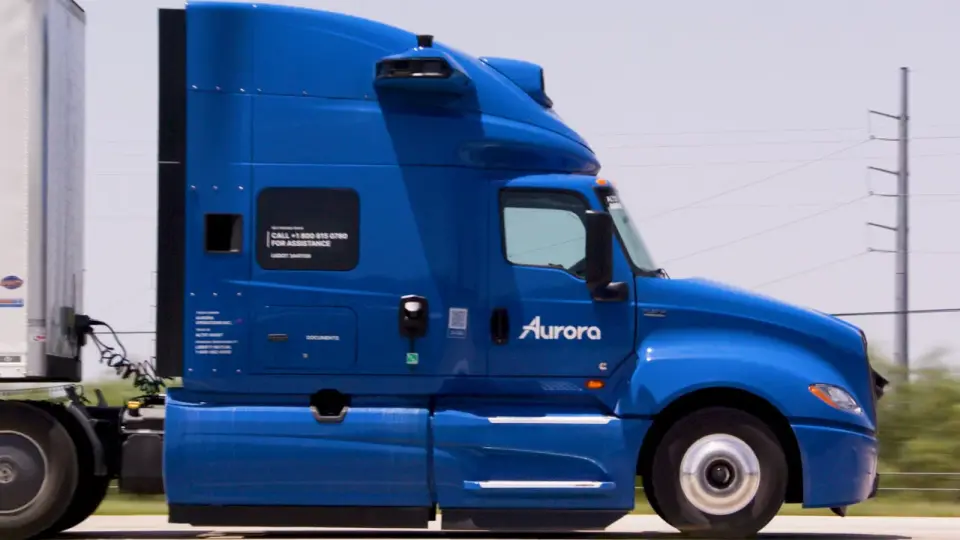 Aurora Innovation Pursues 2028 Profitability via Autonomous Truck Scaling