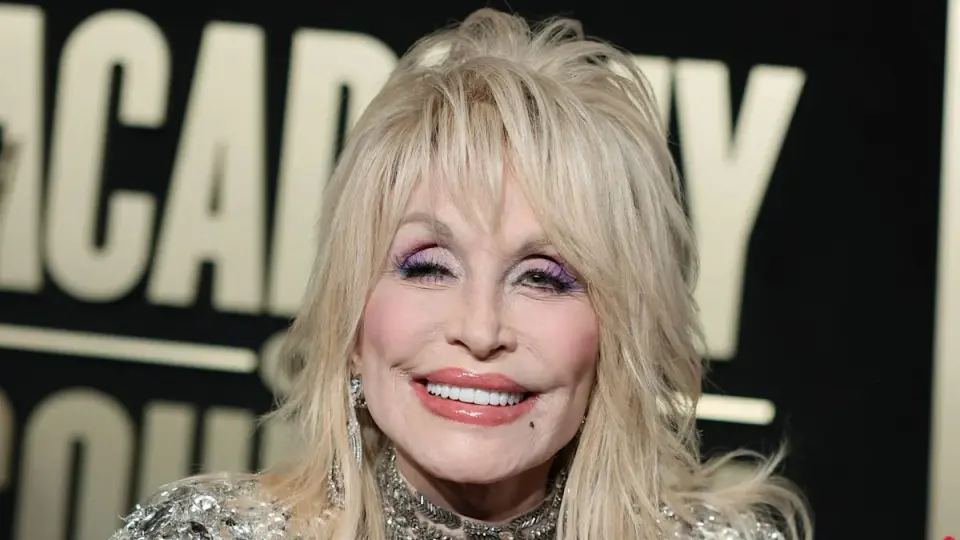 Dolly Parton dies at 80, sparking global tributes from Swift to the Grand Ole Opry