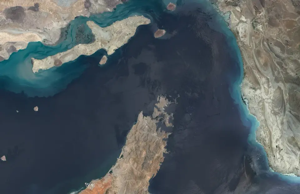 Wright claims Hormuz oil flows exceed pre-war levels, but trackers dispute the math
