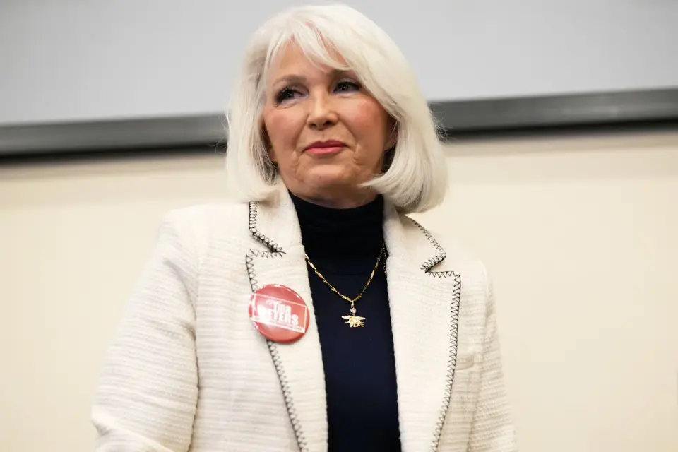 Colorado grants clemency to Tina Peters amid 2020 election claims controversy