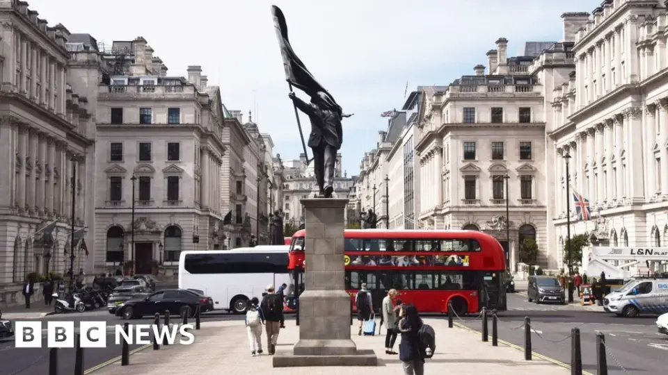 Banksy installs covert London statue; council says no permit