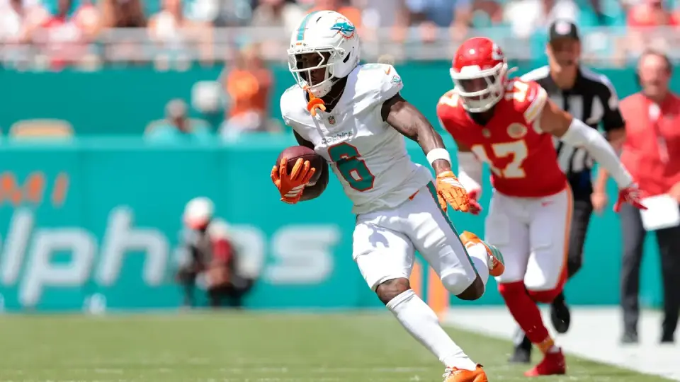 Dolphins Seek First Win Against Undefeated Vikings Without Jefferson