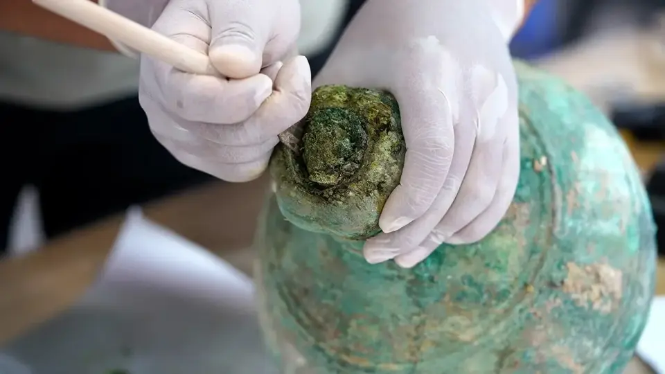 2,200-year-old millet beer sealed in Qin tomb reveals ancient brewing