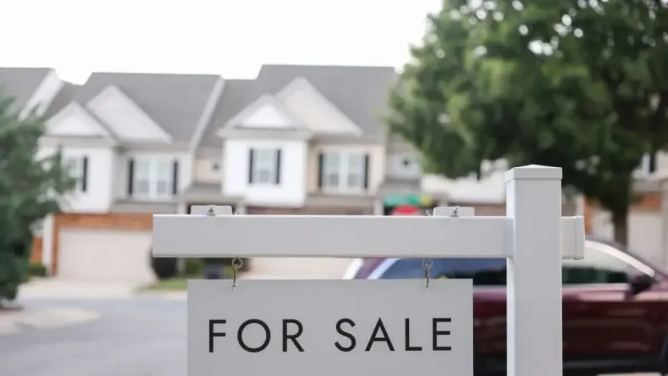 US Mortgage Rates Stay Stuck Above 6% as Refinancing Hope Fades