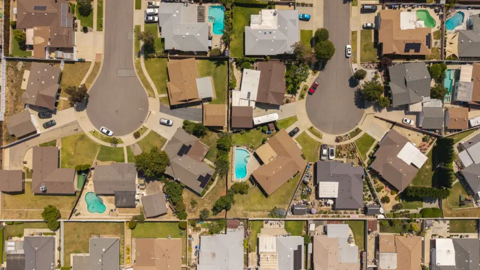 April delistings jump to the highest level since March 2020 as housing demand cools