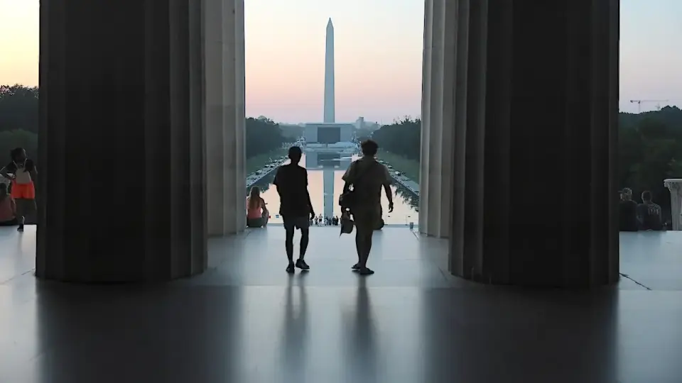 Trump touts algae-free Lincoln Reflecting Pool as vandals face charges