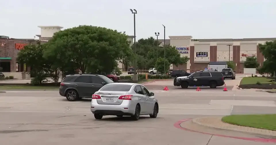 Carrollton Shooting at K Towne Plaza Leaves 2 Dead, 3 Injured; Suspect in Custody