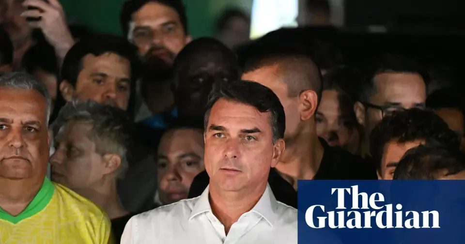Brazilian Supreme Court Orders Flávio Bolsonaro to Surrender Passports After Election Loss
