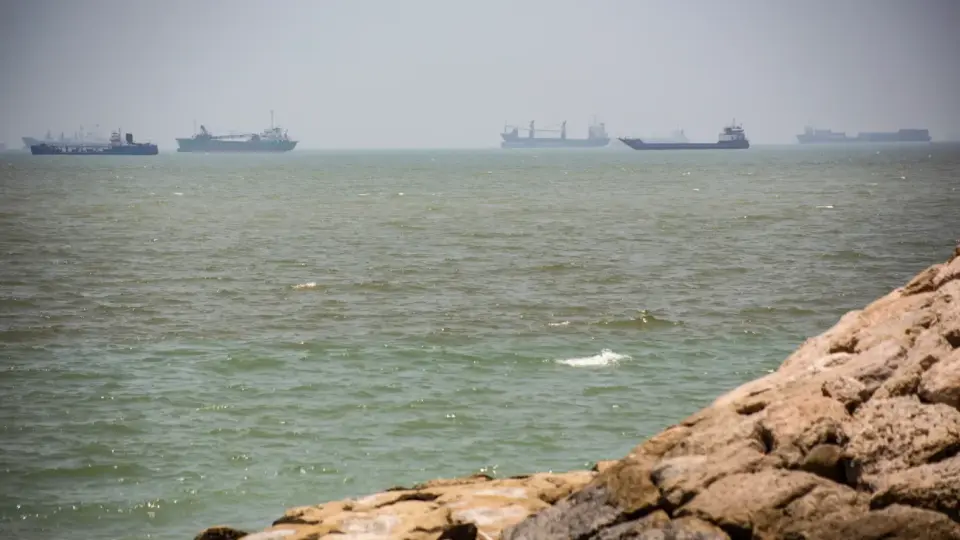 U.S. pressures Iran to drop tolls as Doha resumes talks over Hormuz Strait