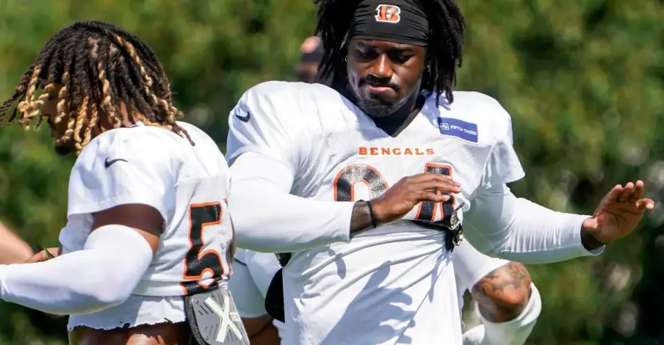 Burrow Questionable, Stewart set to debut as Bengals face Texans; Collins out