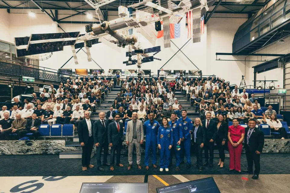 Artemis II crew visits ESA to honor European Service Module