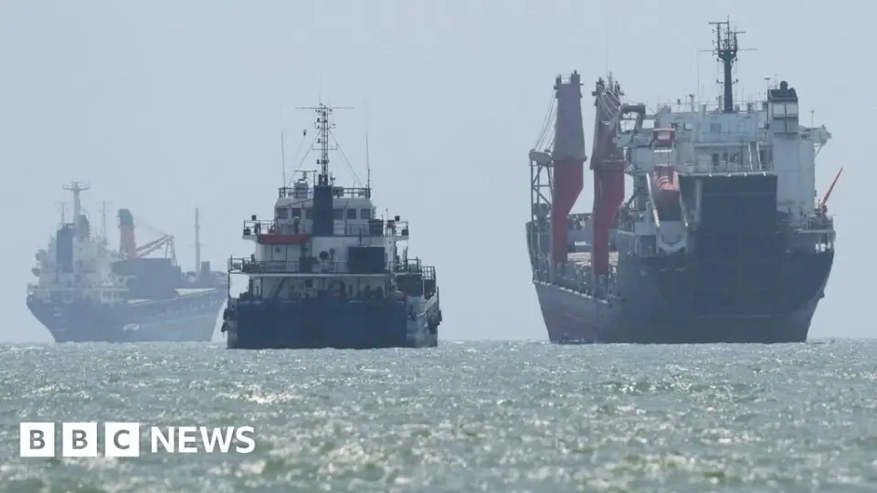 China Defies US 'Economic D-Day' Sanctions on Iran Amid Strait of Hormuz Tensions