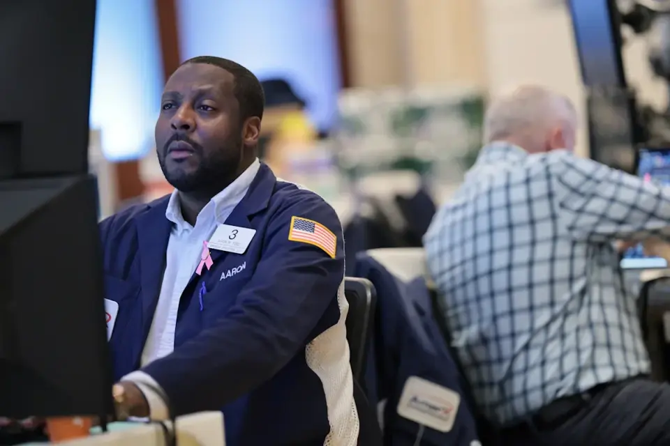 Futures Rebound as Markets Brace for Fed Decision and AI Earnings
