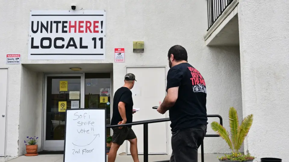 SoFi Stadium workers authorize strike as World Cup nears