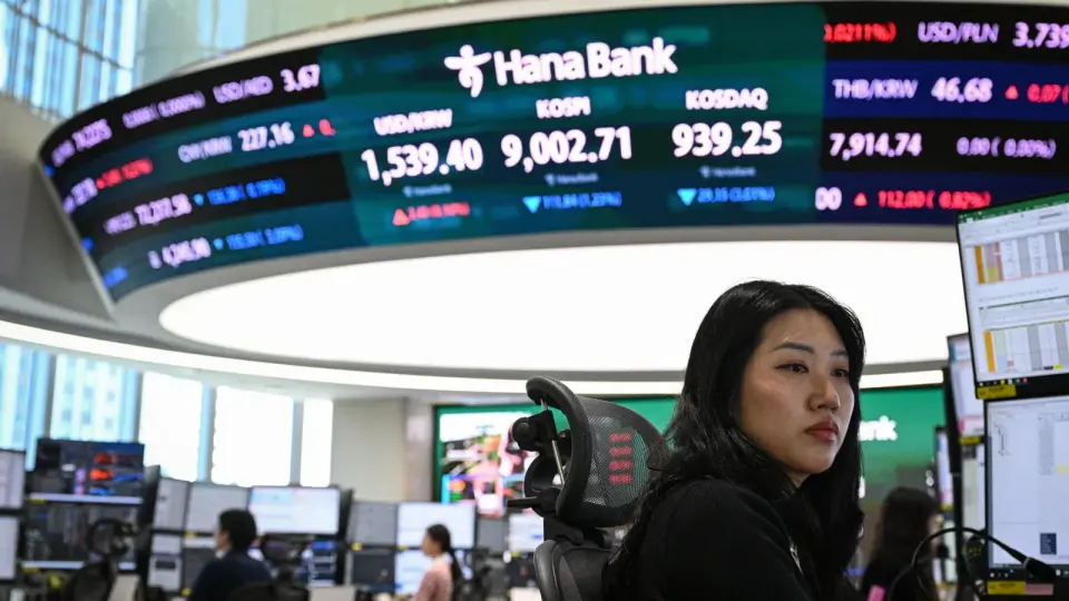 Asia-Pacific stocks rise as tech rotation eases; U.S. markets pause for July 4