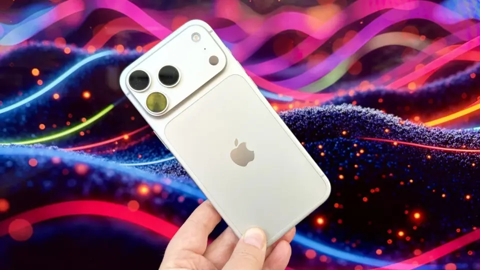 iPhone 18 Pro Max Review: A Flagship in the Shadow of the Foldable