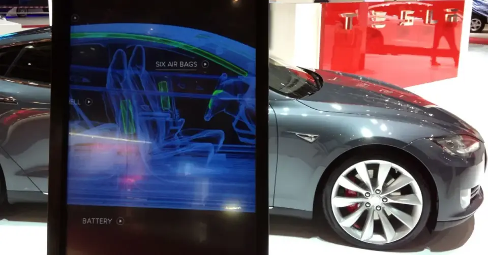 Tesla Caps AI Spending at $200/Week, Excludes Grok