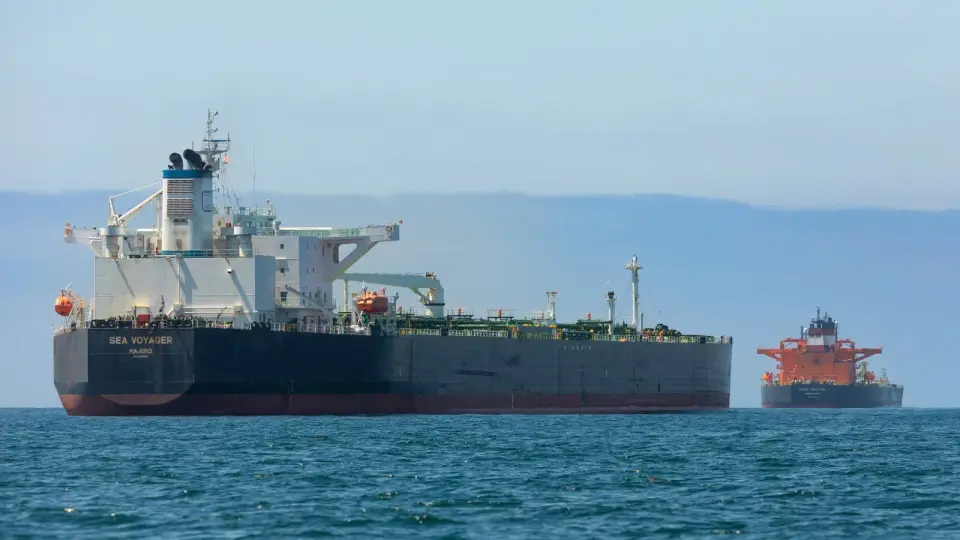 Oil climbs on Lebanon escalation, rekindling ceasefire worries