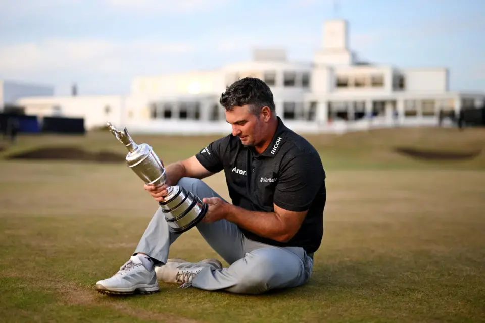 Ryan Fox tops The Open with maiden major, amid tributes from golf greats