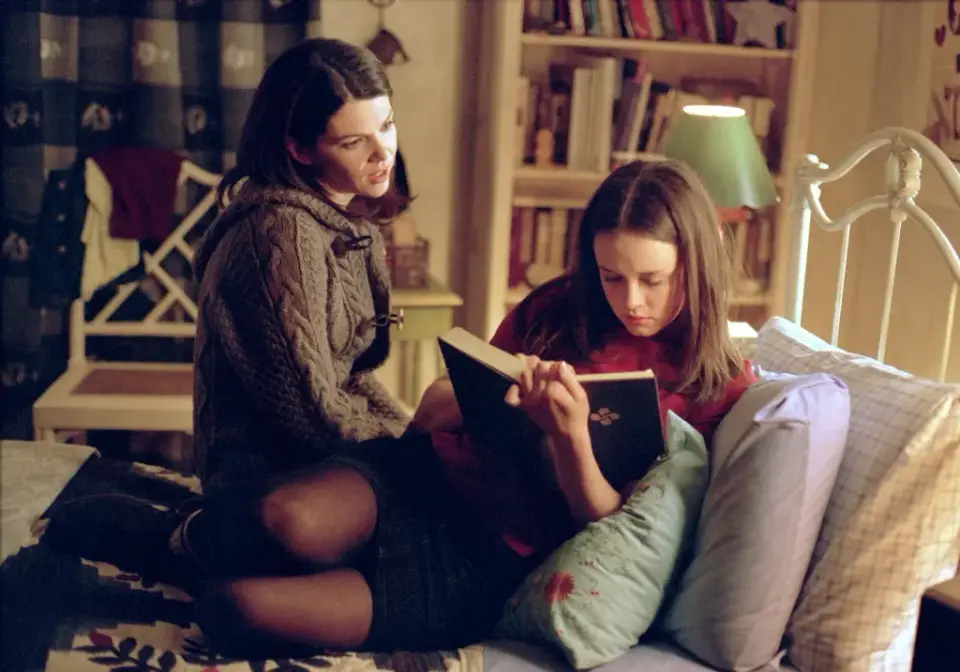Gilmore Girls Doc Heads to HBO Max as First Authorized Retrospective