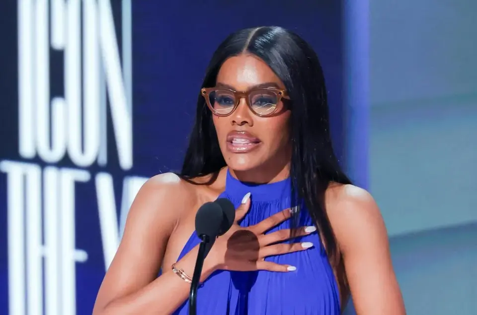 Teyana Taylor Crowned BET Icon of the Year in Emotive Awards Moment