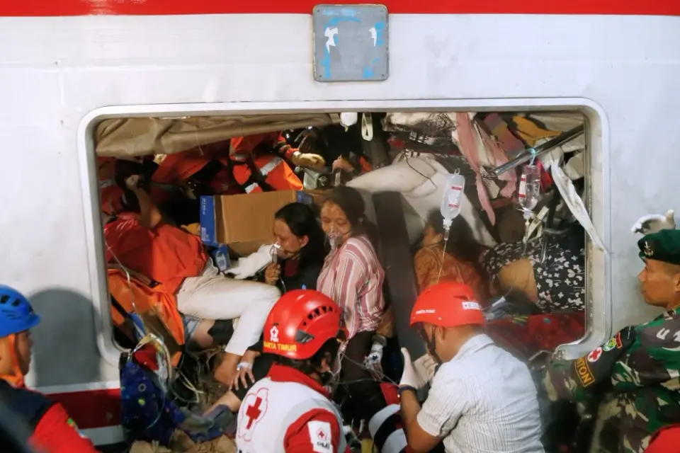 Bekasi rail crash near Jakarta claims 15 lives