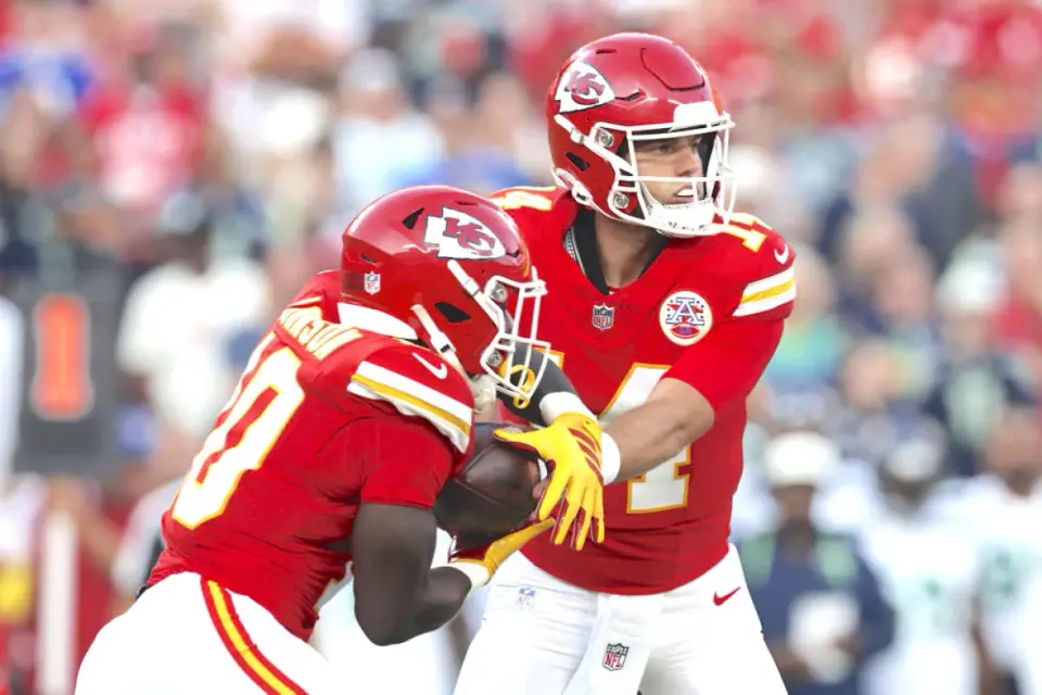 Week 6 Fantasy Football: Charbonnet, Marks, and Strange Top Waiver Wire