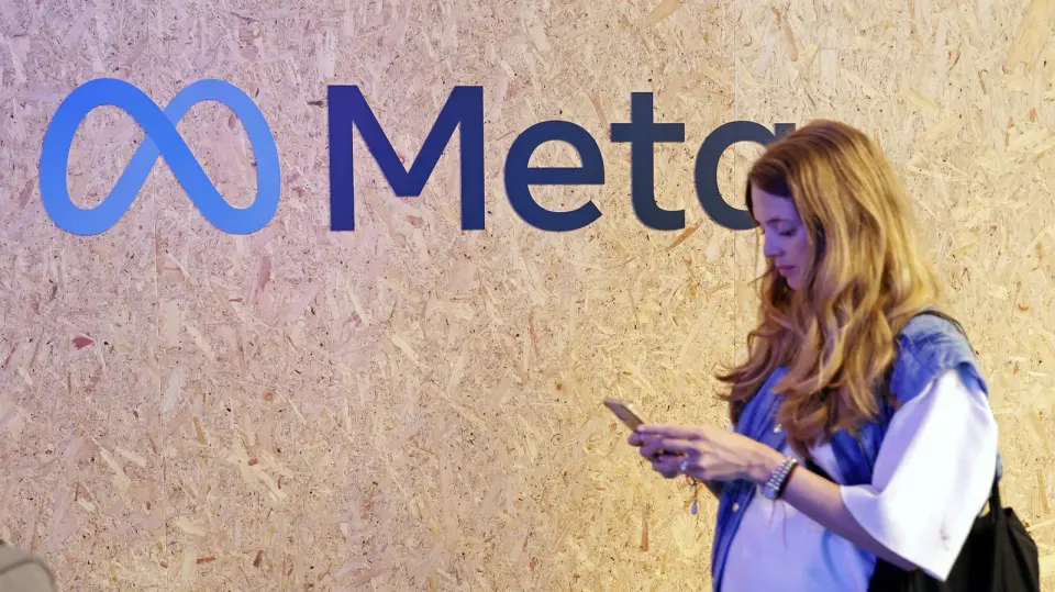 Meta Allows 30-Minute Breaks From Employee Tracking for Personal Matters