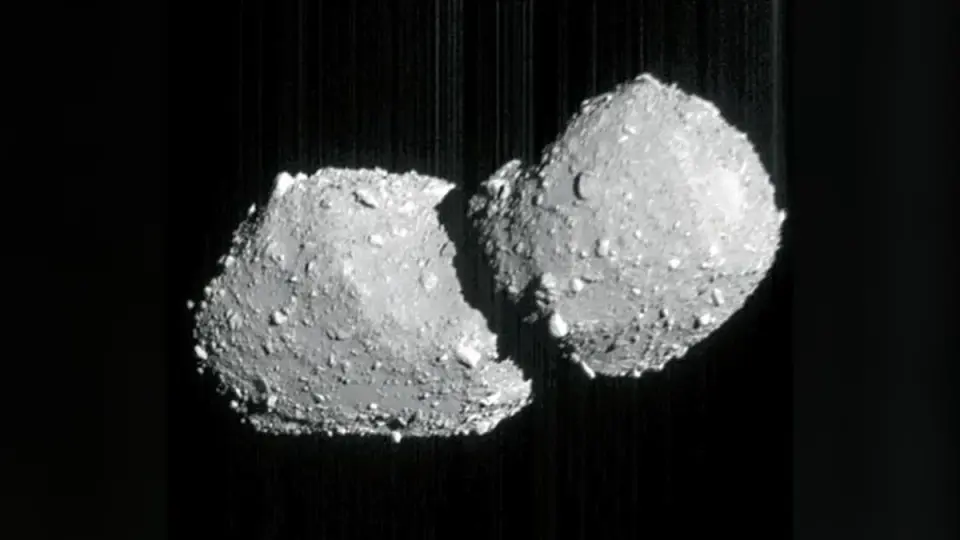 Hayabusa2’s daring 800-meter flyby reveals Torifune as a contact-binary asteroid