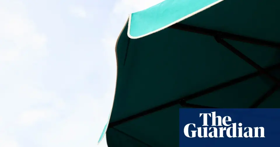 Wind gust turns deadly as umbrella strikes woman at SC restaurant