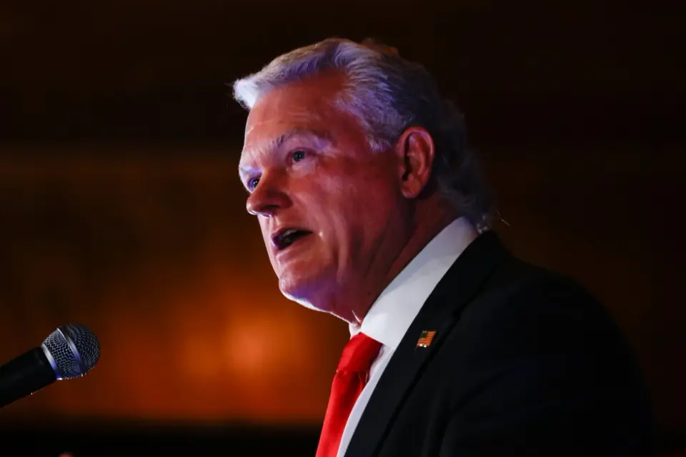 Trump Backs Collins in Georgia Senate Runoff, Pressing MAGA Campaign Push