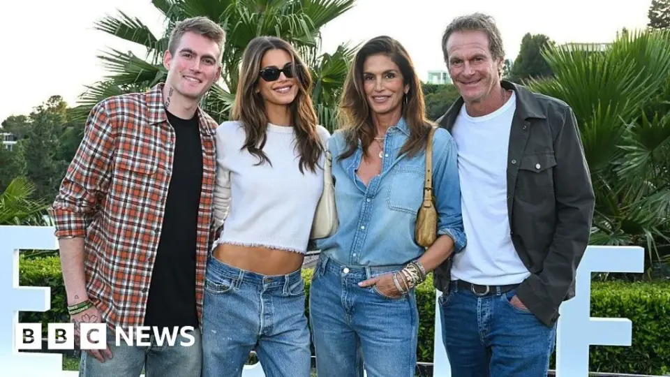 Crawford, Gerber Family Mourn Presley Gerber in Public Tributes