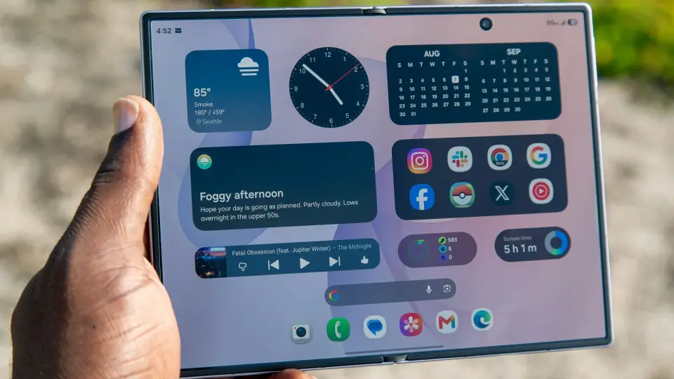 Galaxy Z Fold 8: the Goldilocks foldable—buy or skip?