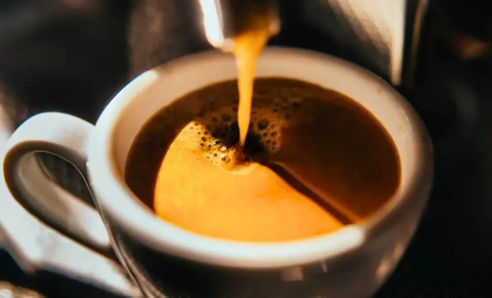 Coffee Dose Found: Two to Three Cups Daily Linked to Lower Stress and Depression