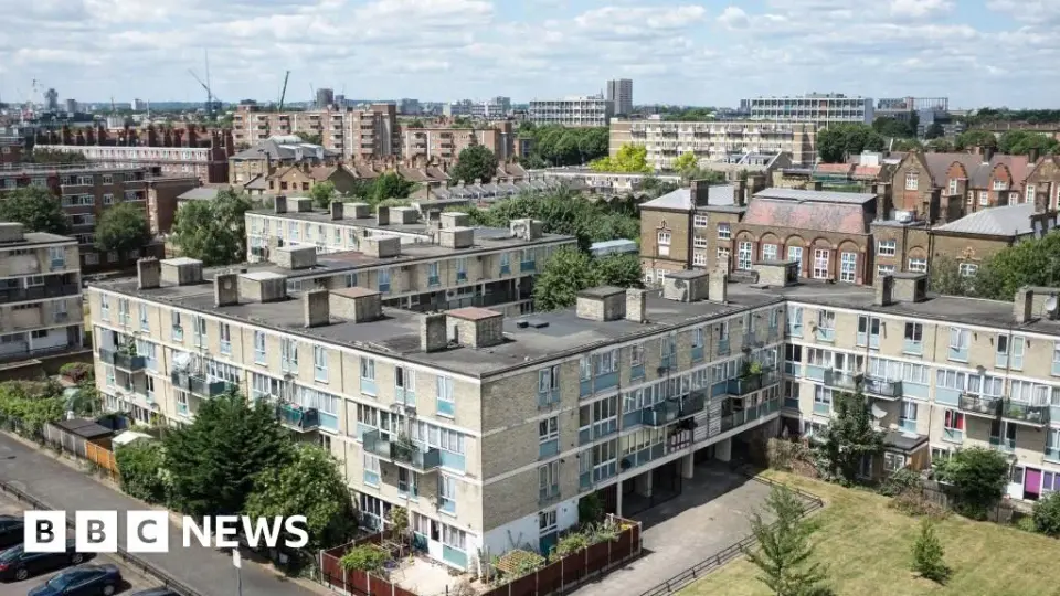 Tories seek to bar foreign nationals from social housing, claim 228k homes could be freed