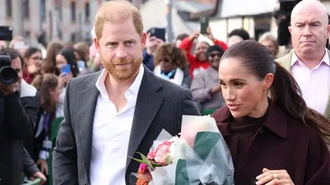 Meghan Markle’s Missing Ring Sparks Speculation Amid Strained UK Return