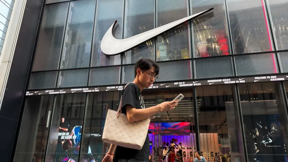 Nike, ON Semiconductor, and Synaptics Lead Premarket Volatility Amid Earnings Anticipation