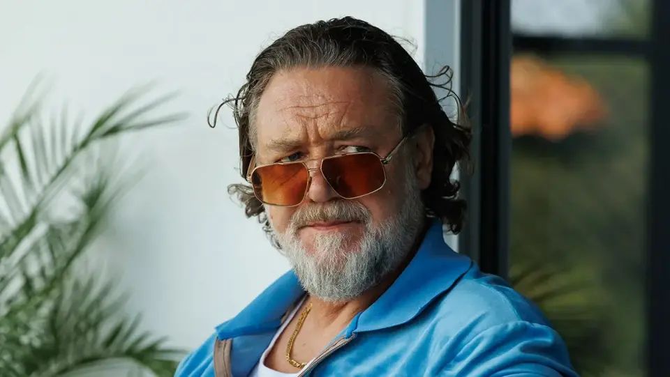 Crowe Delivers a Deliriously Entertaining Turn in The Get Out