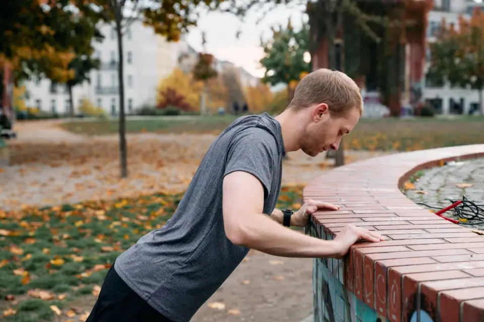 Strength without weights: the no-weight moves that build real muscle