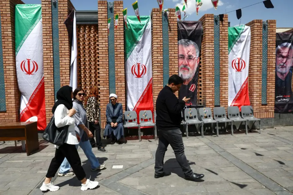 U.S. and Iran prepare fresh Islamabad talks as fragile ceasefire nears expiry