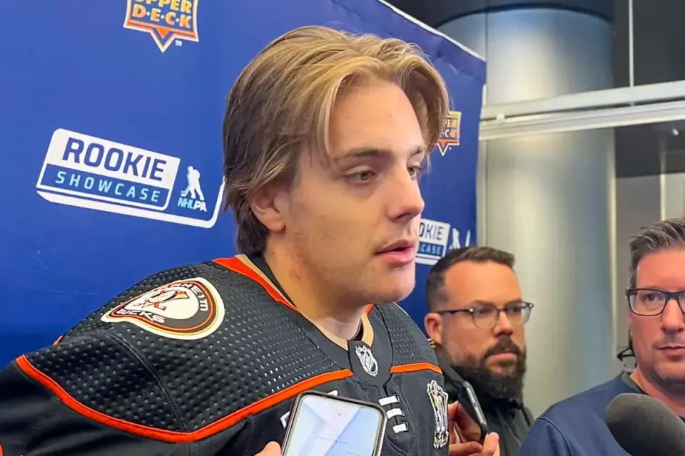 Flyers' Offer Sheet to Carlsson Could Make Him NHL’s Highest-Paid Player
