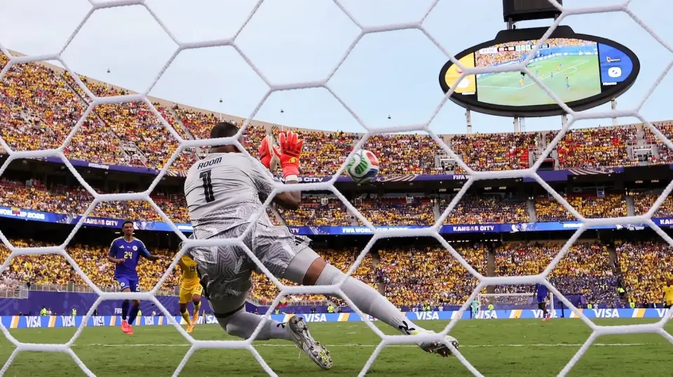 Tiny Nation, Big Moment: Eloy Room’s 15-Save Heroics Put Curacao on World Cup Map