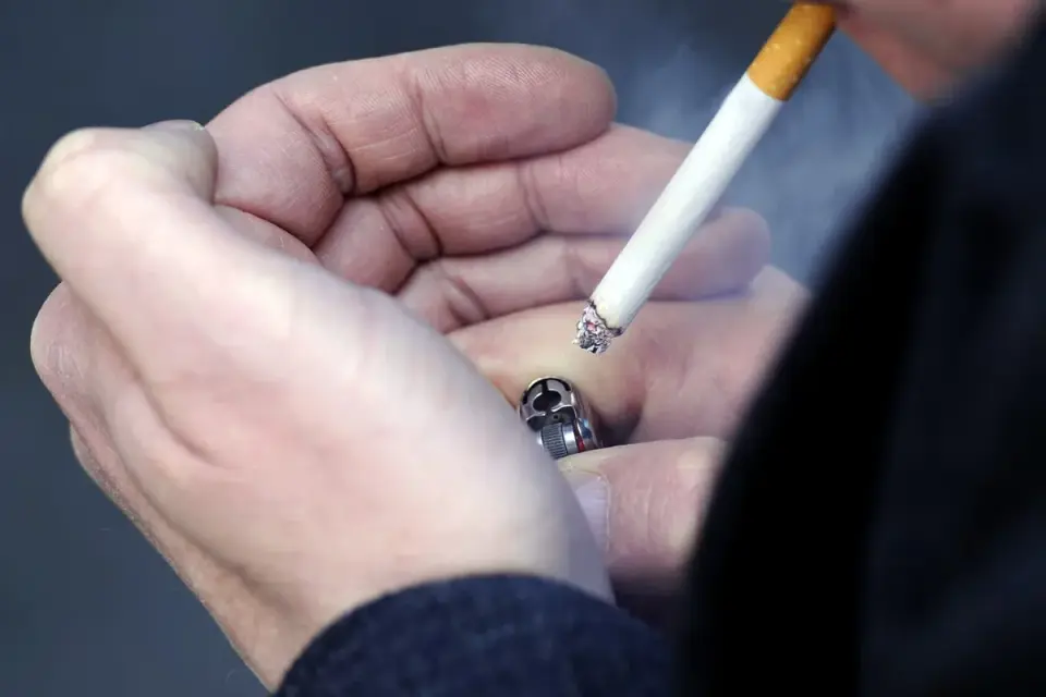 Inquest finds quitting smoking caused fatal clozapine toxicity in man with schizophrenia