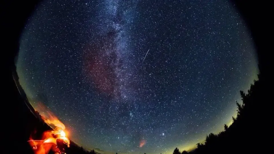 Lyrid Meteor Shower Peaks Tonight, Predawn Skies Await