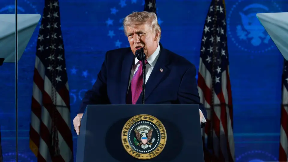 Trump frames 250th anniversary as a battle against communism from Mount Rushmore